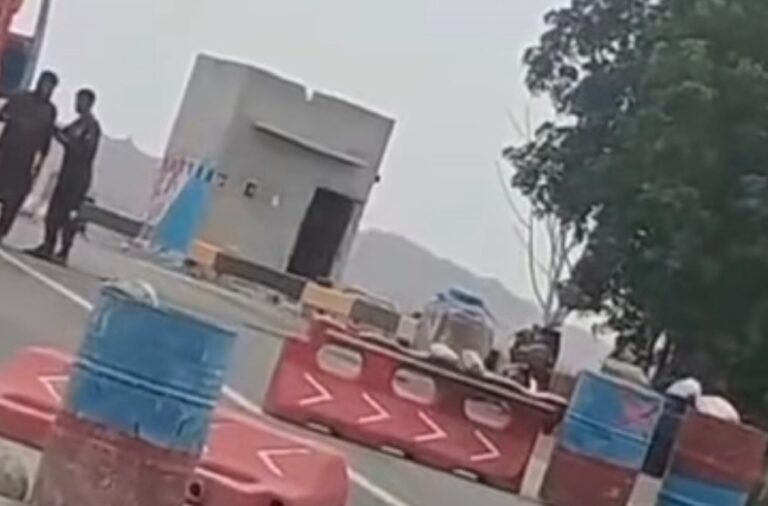 बलोचिस्तान में सैन्य काफिले पर हमला, Balochistan Liberation Front की कार्रवाई में दो पाक अधिकारी मारे गए