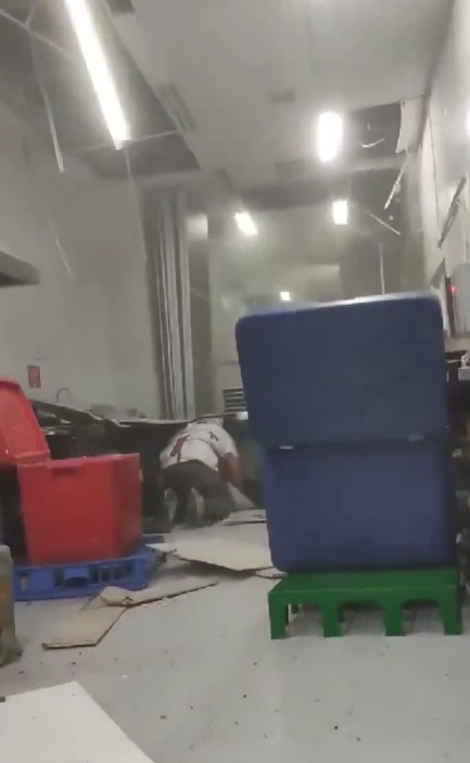 इंडोनेशिया में आया 7.4 तीव्रता का शक्तिशाली भूकंप, तटीय क्षेत्रों में सुनामी की चेतावनी