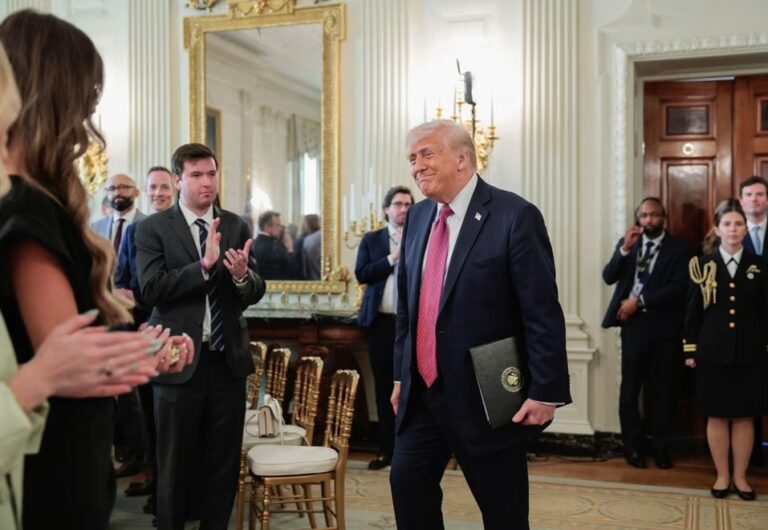 ट्रंप का बड़ा बयान: बढ़ाया संघर्ष विराम, ईरान के प्रस्ताव का इंतजार; लेबनान-इजराइल वार्ता की उम्मीद