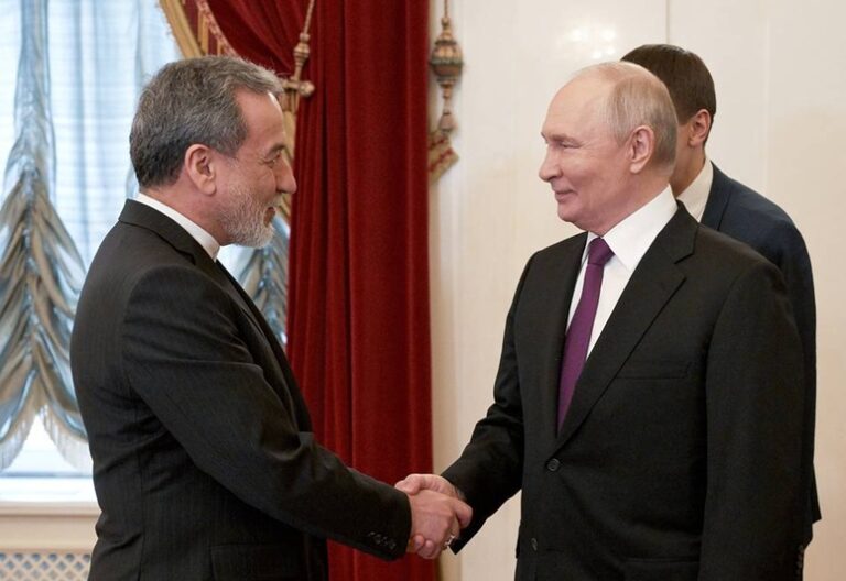 ईरान के विदेशमंत्री अराघची 48 घंटे में तीसरी बार पाकिस्तान पहुंचे, रूस ने मध्यस्थता की पेशकश की