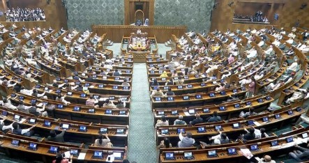 लोकसभा में 3 बड़े विधेयकों पर चर्चा शुरू, कल शाम 4 बजे होगा मतदान