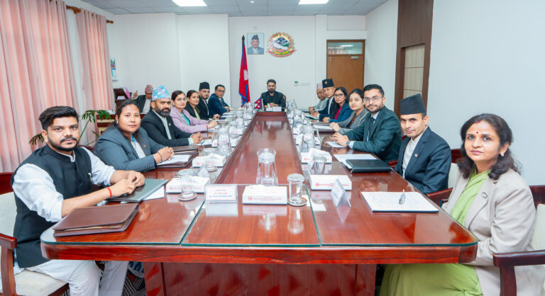 नेपाल में सूचना नियंत्रण सख्त: पीएमओ की मंजूरी के बिना कोई फैसला सार्वजनिक नहीं