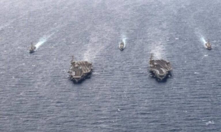 ईरानी बंदरगाहों की घेराबंदी की तैयारी: अमेरिका का बड़ा कदम, IRGC बोला—होर्मुज जलडमरूमध्य खुला