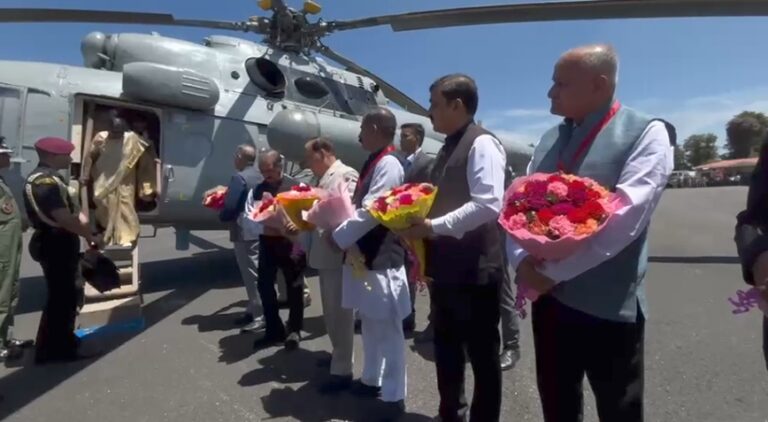 राष्ट्रपति द्रौपदी मुर्मू पांच दिवसीय ग्रीष्मकालीन प्रवास पर शिमला पहुंचीं, कई कार्यक्रमों में लेंगी हिस्सा