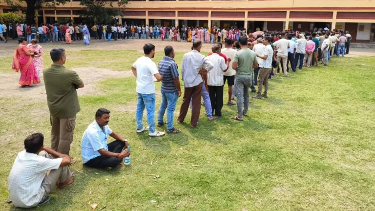 पश्चिम बंगाल चुनाव 2026: सुबह 11 बजे तक 41.11% मतदान, पश्चिम मेदिनीपुर सबसे आगे
