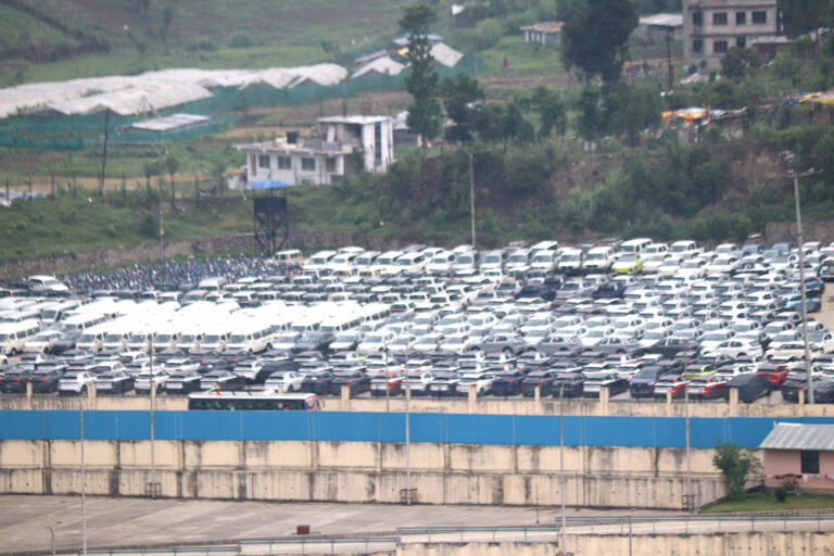 नेपाल में सरकारी संसाधनों के दुरुपयोग के खिलाफ कार्रवाई, 622 सरकारी वाहन जब्त