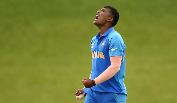 मुंबई इंडियंस को झटका, अंकोलेकर बाहर; युवा ऑलराउंडर कृष भगत टीम में शामिल