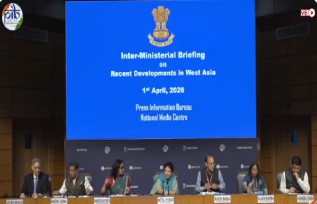 पश्चिम एशिया संकट के बीच राहत: देश में तेल की कीमतें स्थिर, सरकार ने पर्याप्त आपूर्ति का भरोसा दिया