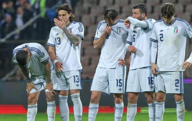 इटली तीसरी बार फीफा वर्ल्ड कप से बाहर, बोस्निया से पेनल्टी शूटआउट में हार