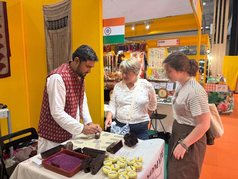 पेरिस में चमका मप्र का बाग प्रिंट, अंतरराष्ट्रीय प्रदर्शनी में मिली वैश्विक पहचान