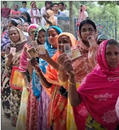 पश्चिम बंगाल: डायमंड हार्बर और मगराहाट पश्चिम के 15 बूथों पर पुनर्मतदान जारी, कड़ी सुरक्षा में वोटिंग