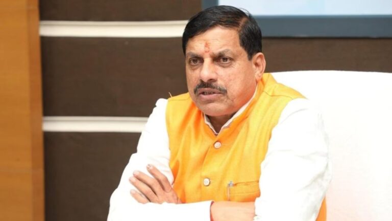देवास पटाखा फैक्ट्री विस्फोट पर सीएम मोहन यादव सख्त, जांच के आदेश; मृतकों के परिजनों को ₹4 लाख सहायता