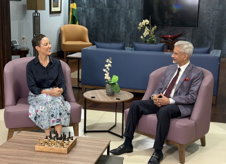 जमैका दौरे पर विदेश मंत्री एस जयशंकर, किंग्स्टन में हुआ गर्मजोशी से स्वागत