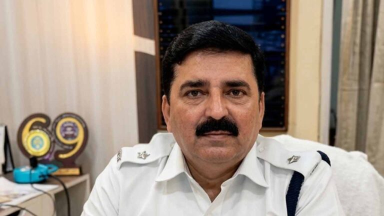 कोलकाता पुलिस के DCP शांतनु सिन्हा विश्वास गिरफ्तार, सोना पाप्पू केस में ED का बड़ा एक्शन