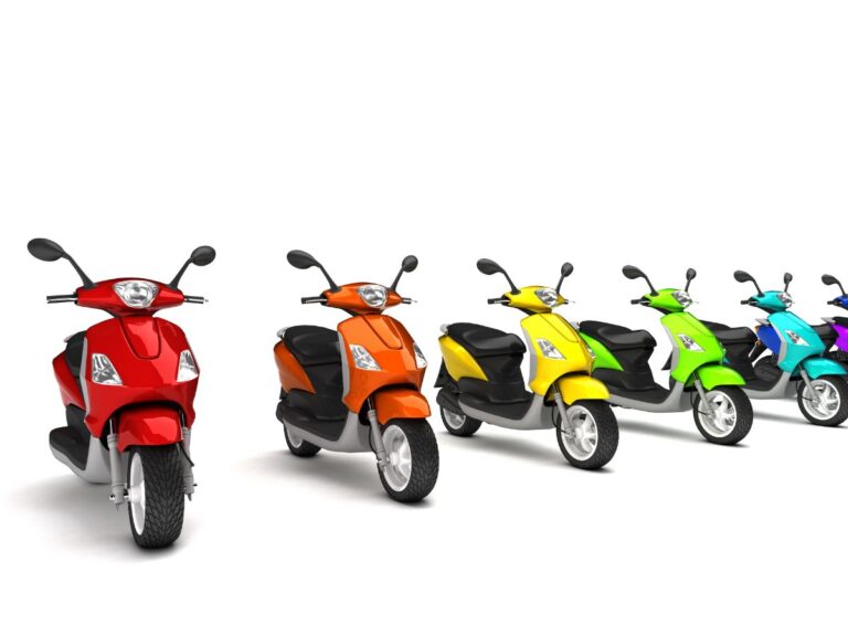 TVS ने तोड़े बिक्री के सारे रिकॉर्ड, FY2026 में रेवेन्यू ₹47,270 करोड़ पहुंचा