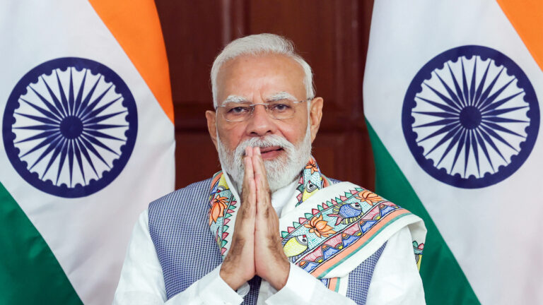 प्रधानमंत्री मोदी ने तमिलनाडु के नए मुख्यमंत्री विजय को दी बधाई, बोले- लोगों के जीवन स्तर को बेहतर बनाने के लिए मिलकर करेंगे काम