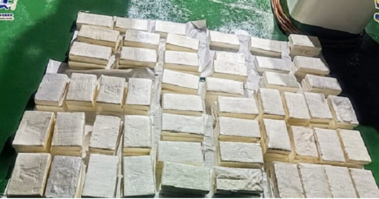 कच्छ तट पर 1150 करोड़ की कोकीन जब्त, कोस्ट गार्ड-ATS का बड़ा ऑपरेशन