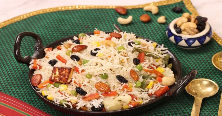 How to Make Navratna Pulao: रोज की दाल-चावल से हटकर बनाएं खुशबूदार नवरत्न पुलाव, गर्मी में मिलेगा हल्का और टेस्टी लंच