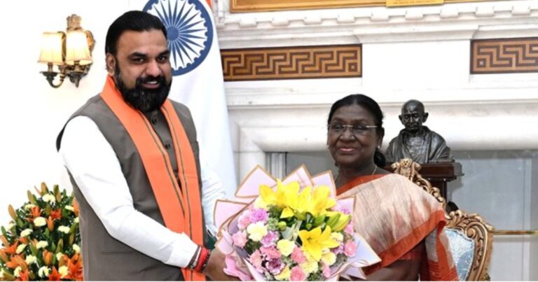 बिहार CM सम्राट चौधरी ने राष्ट्रपति द्रौपदी मुर्मु से की शिष्टाचार मुलाकात