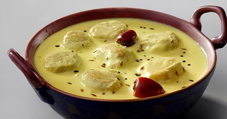 Moong Dal Kadhi Recipe: बेसन नहीं, मूंग दाल से बनाएं स्वादिष्ट कढ़ी; हर कोई करेगा तारीफ