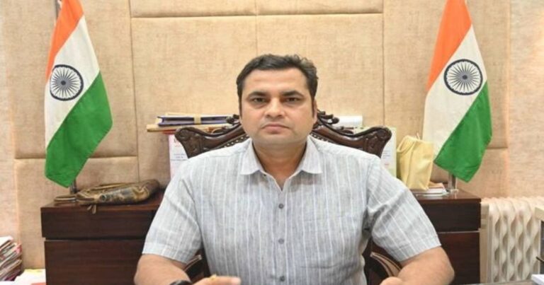 जबलपुर में 55 लाख रुपये के उपार्जन घोटाले का खुलासा, 17 लोगों पर एफआईआर दर्ज