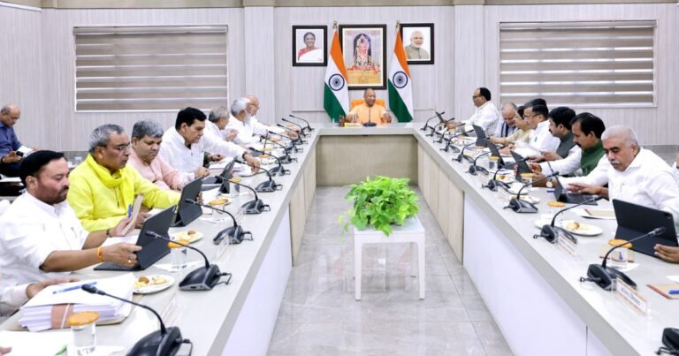 पर्यटन को सांस्कृतिक पुनर्जागरण और रोजगार से जोड़ें : मुख्यमंत्री योगी आदित्यनाथ