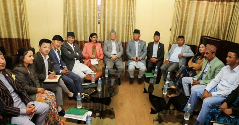 नेपाल पीएम के सीमा संबंधी बयान पर सियासी घमासान, विपक्ष ने संसद नहीं चलने देने की दी चेतावनी