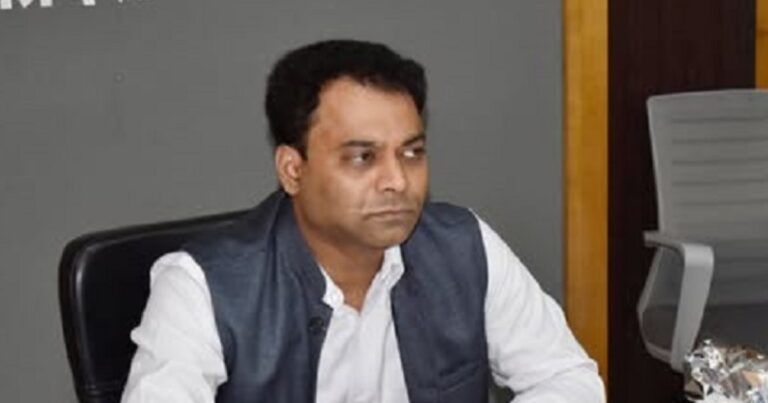 मप्र नगरीय विकास विभाग की बड़ी कार्रवाई, वित्तीय अनियमितताओं पर अधिकारियों-कर्मचारियों को कड़ी सजा