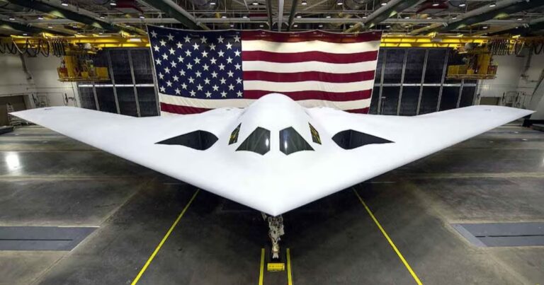 अमेरिका की नई सैन्य ताकत: B-21 Raider, Sentinel मिसाइल और F-47 पर टिकी भविष्य की रणनीति