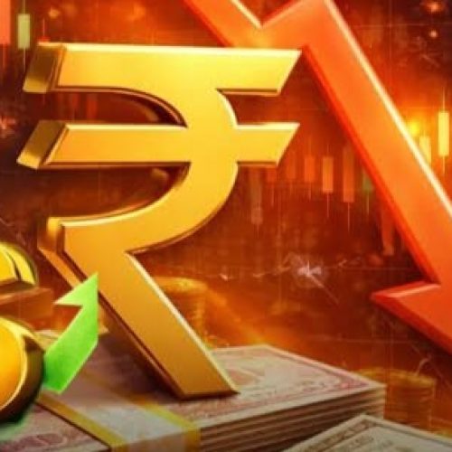 Indian-Rupee-Hits-Record-Low-of-92.63-Against-US-Dollar-Amid-Import-Pressures-and-Global-Uncertainty