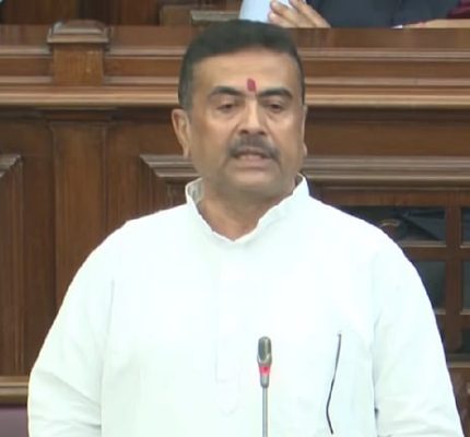dc8fb2258159a1f21212886508b7ff43_111638192